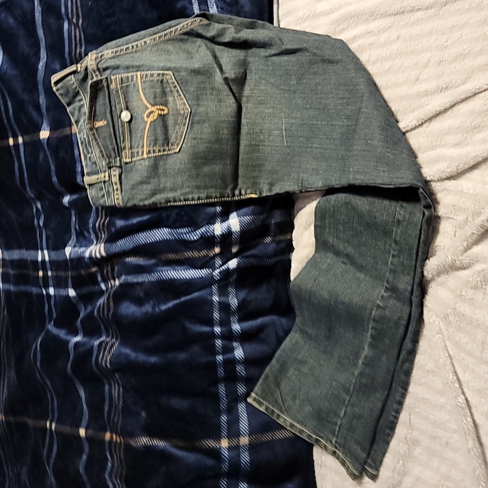 Boot cut jeans